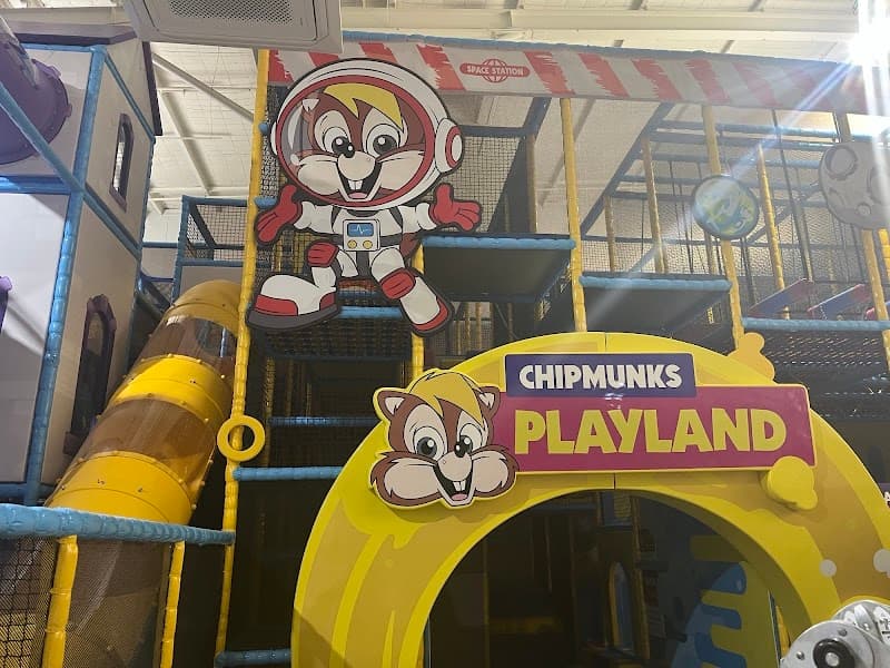 Chipmunks Playland & Cafe Stirling