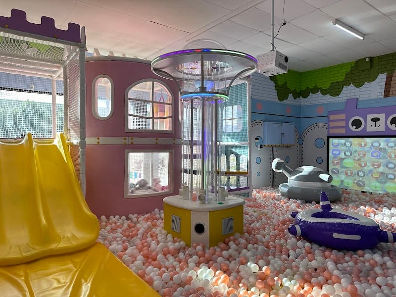 Mighty Jungle Indoor Cafe & Play Centre