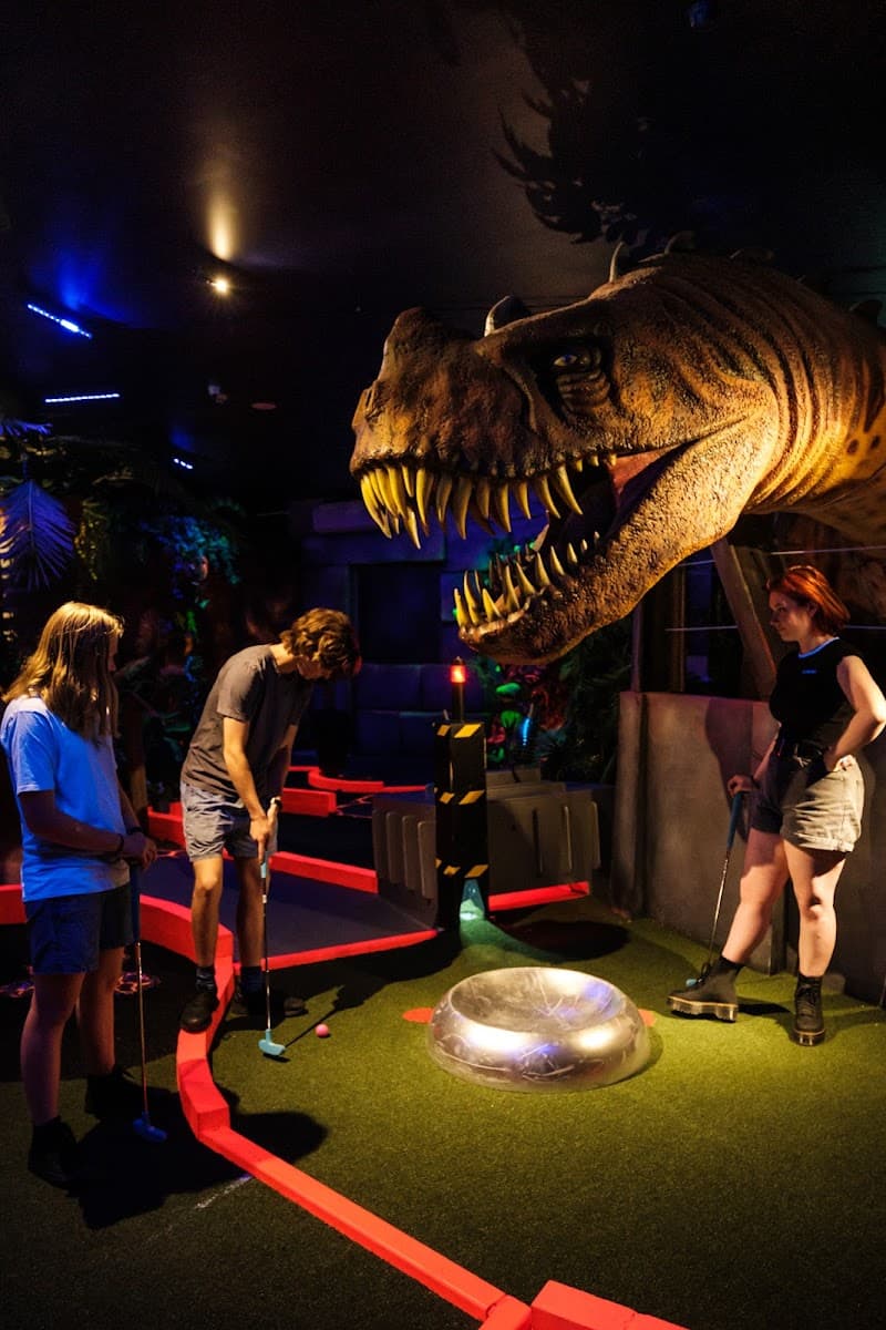 Mini Golf at Le Mans