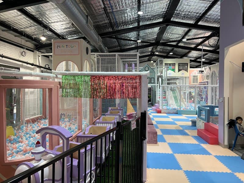 MiniTown Kids Party Play Cafe