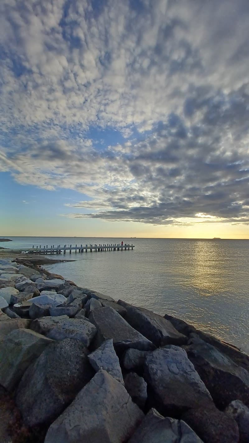 North Road Foreshore Reserve Playground